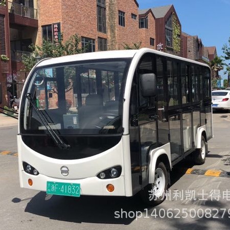上海影视乐园 14封闭电动观光车，景区观光车，电瓶观光车厂家
