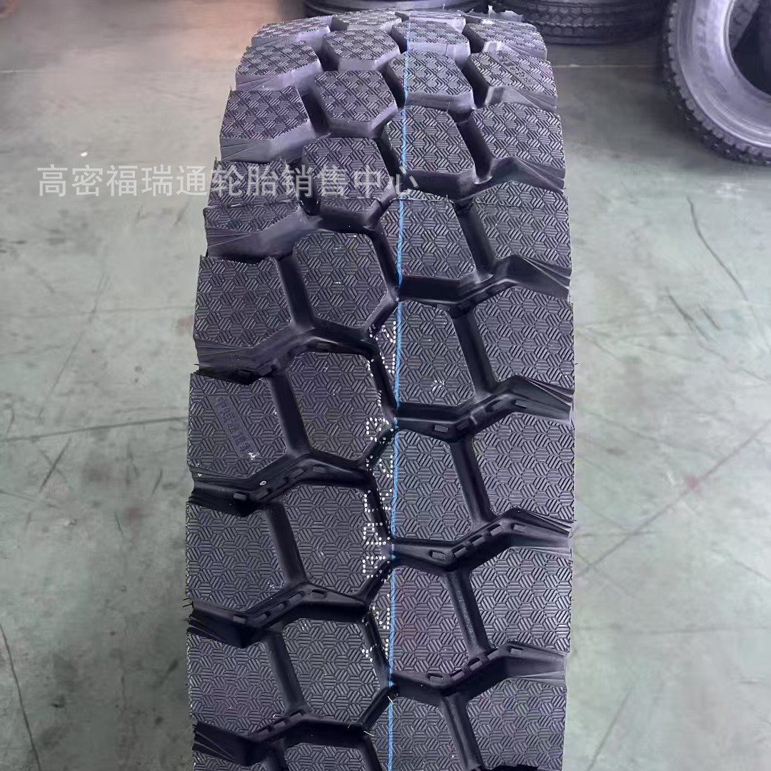 前四后八渣土车轮胎12.00R20 CM978花纹全钢丝耐磨载重货车轮胎