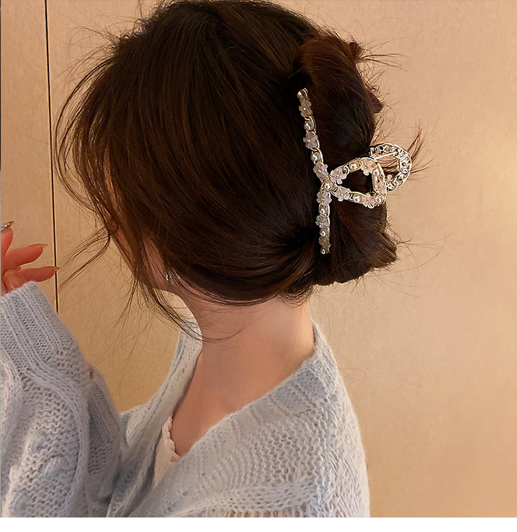 Fashion Flower Alloy Inlay Artificial Diamond Pearl Hair Claws 1 Piece display picture 1