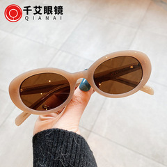 小さい枠のサングラスの女性の楕円の枠のファッションの潮人のglassesヒップホップサングラスの欧米の越境のメガネの卸売り