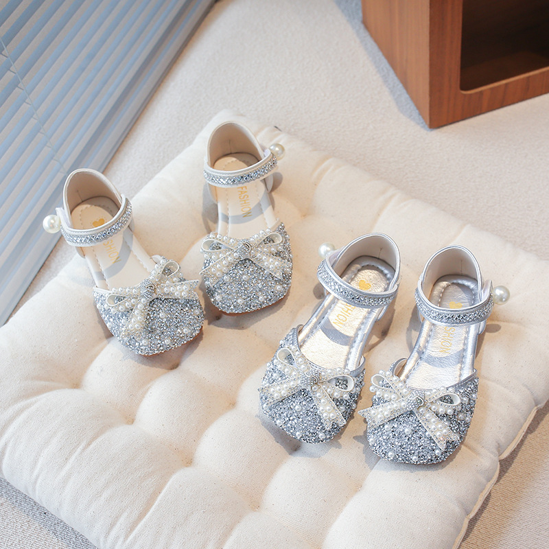 Zapatos de princesa huecos para niñas 2026 verano nuevo estilo de moda para niños sandalias de diamante de perla zapatos Lefour image 5