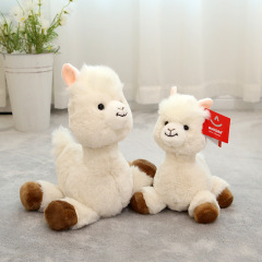 Simulation of a sheep made of plush, a soft and cute stuffed animal, a decorative doll, a children's gift for both boys and girls, a plush toy.