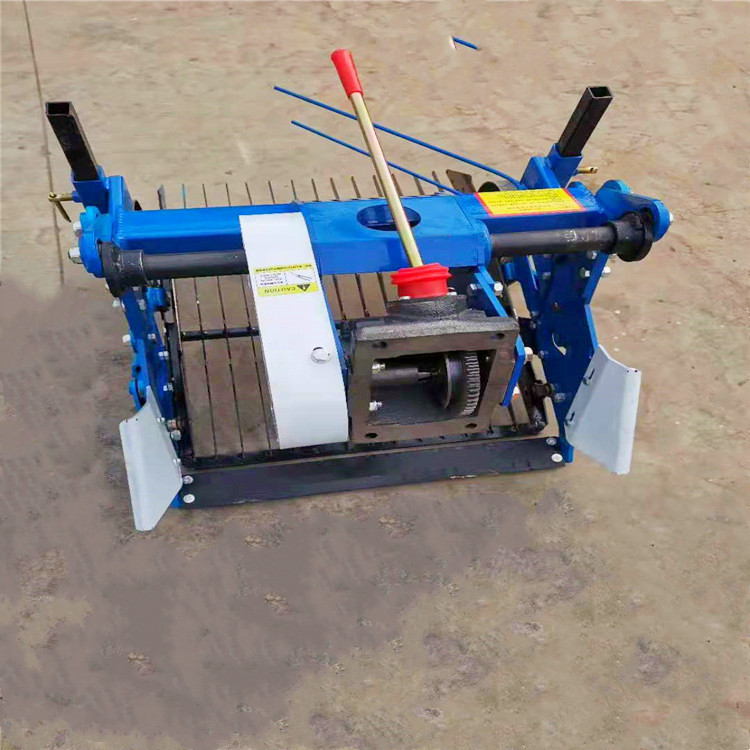 手扶拖拉机土豆收获机 地瓜花生收获机 厂家售拖拉机红薯收获机