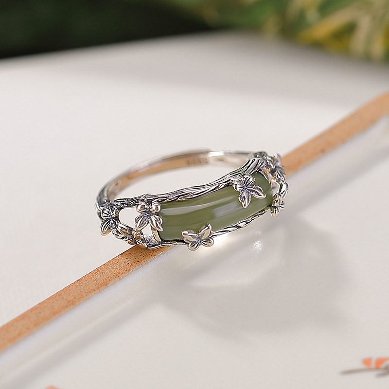 Nhẫn nữ bạc S925 mạ vàng đính ngọc Hetian sapphire hình bướm phong cách retro cổ điển — Một mảnh