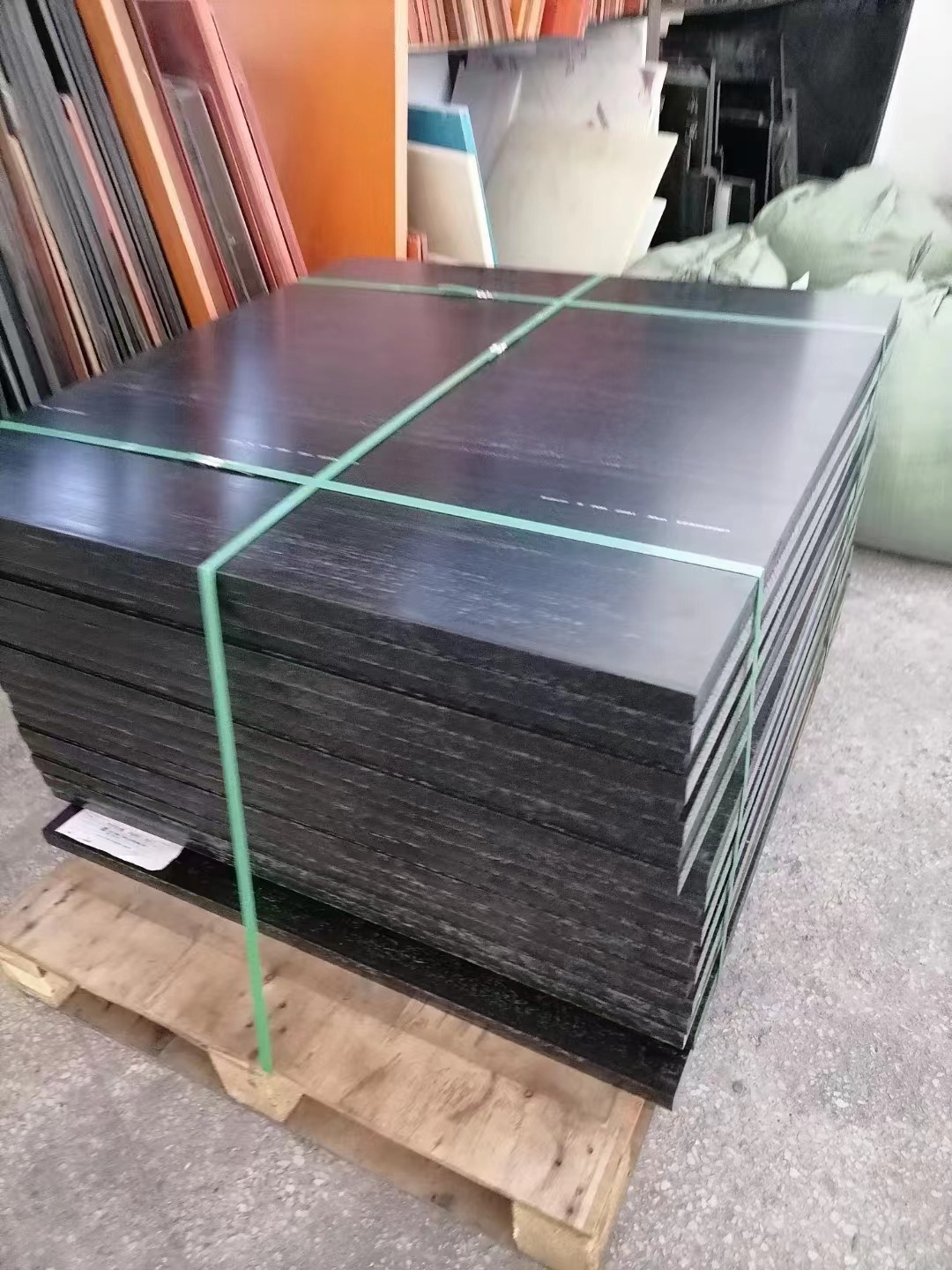 仓库- (3)