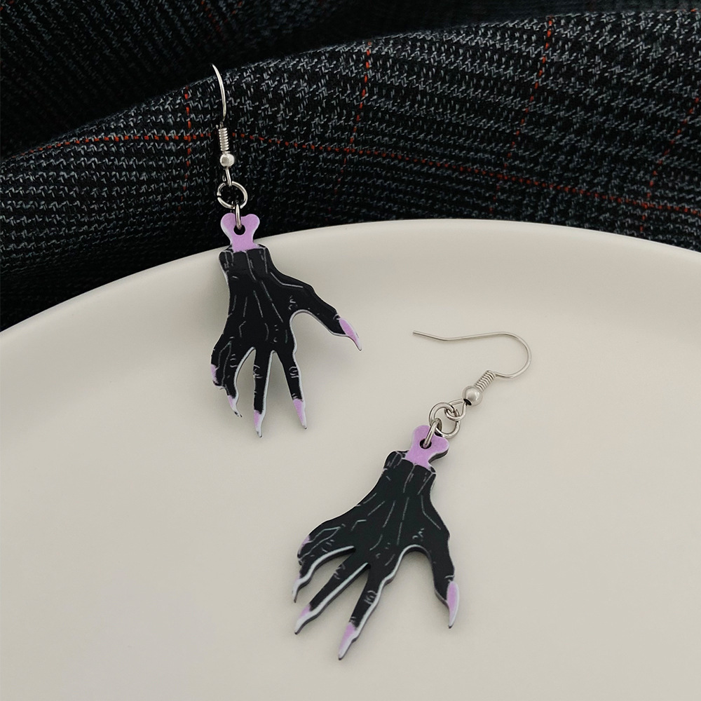 New Halloween Earring Series Bat Skull Acrylic Stud Trendy Women Dark Personality Unique Earrings_voghion.com