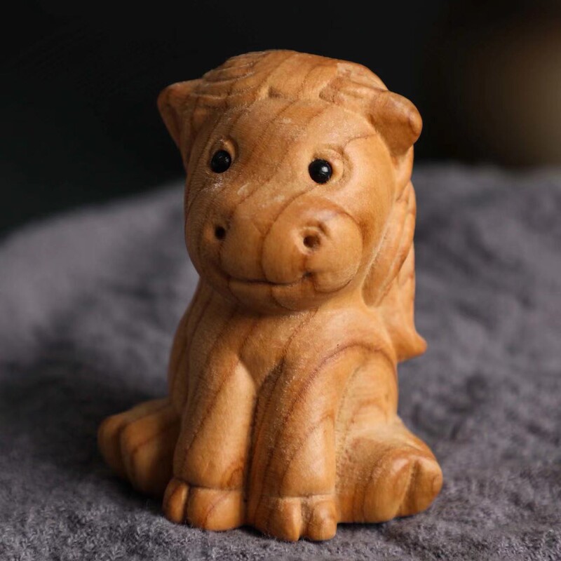 手作りの桃の木の十二生肖の置物の原木のハンドルの竜の牛のネズミの犬はかわいい子供の車の置物を飾ります。|undefined