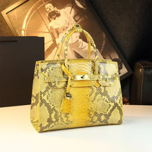 �K��Ϟ������ӡ�������Ƥ�K���20�������ƤŮ�����������Ů