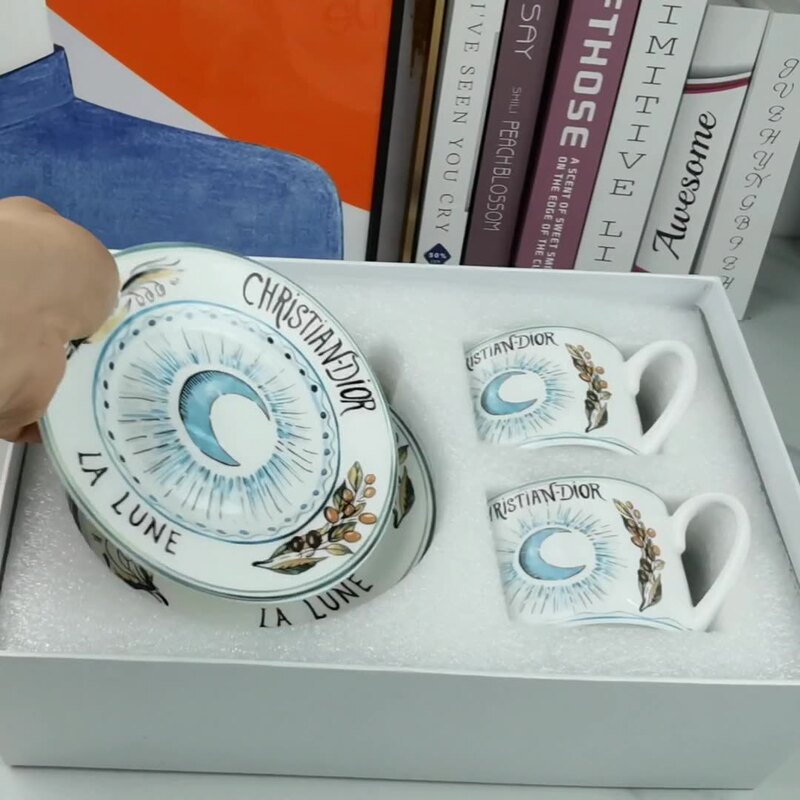 European Cross-Border Retro Coffee Cup and Saucer Bone China Classic Sun and Moon Series Afternoon Tea Tea Cup Gift Box for Couples
