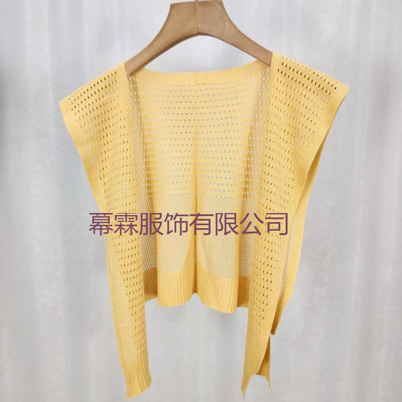 Fashionable Knitted Sweater Shawl with Hollow Shoulder Vest for Office Air-Conditioned Room Internet Celebrity Shoulder Wear for Women Solid Color Fashionable Knitted Sweater Shawl with Hollow Shoulder Vest for Office Air-Conditioned Room Internet Celebrity Shoulder Wear for Women Solid Color