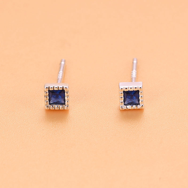 4g Weight Rhinestones Inlay Material Ear Studs Classification 1 Pair Quantity Street Occasion 925 Sterling Silver Material Square Pattern Women'S Gender Plating Design Simple Style Style 1 Pair 925 Sterling Silver Rhinestones Square Ear Studs 3