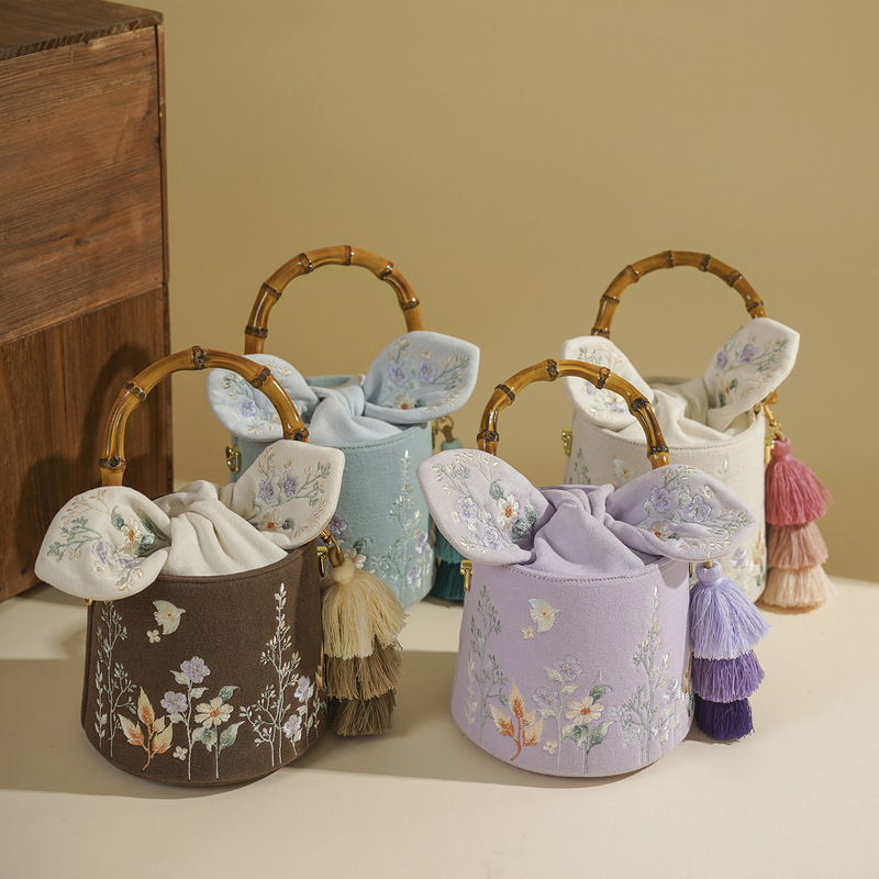 【Cotton Rabbit Flower】Rabbit Print Bamboo Knot Handbag Cheongsam Print Bucket Bag Ancient Style Cheongsam Hanfu Shoulder Bag 【Cotton Rabbit Flower】Rabbit Print Bamboo Knot Handbag Cheongsam Print Bucket Bag Ancient Style Cheongsam Hanfu Shoulder Bag