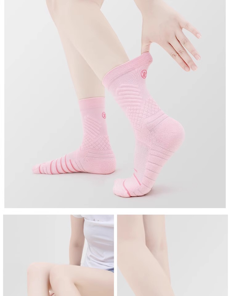 Women's Thickened Terry Cloth Mid Calf Socks For Spring/Summer Pure Cotton Sports Socks Suitable For Running Basketball And Badminton_desvips.com