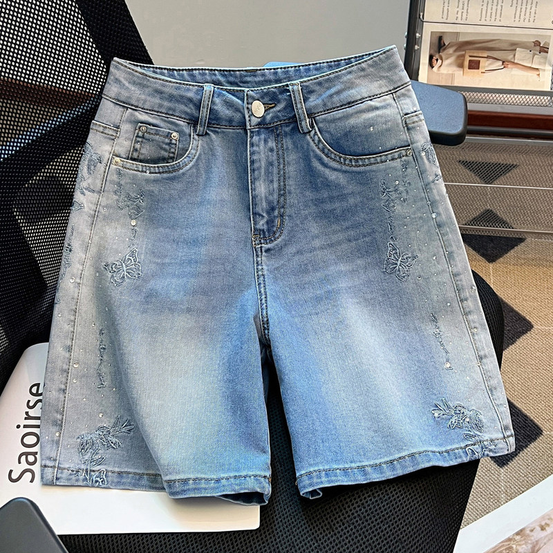 Women's summer thin denim shorts with rhinestones, 2026 new design, embroidered loose four-quarter wide-leg pants, five-quarter mid-length pants