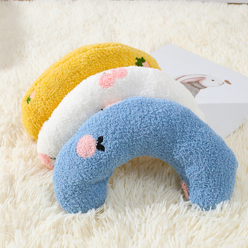 New Teddy Velvet Pet Half-Moon Pillow Cat Breastfeeding Pillow Deep Sleep U-shaped Pillow Manufacturer Wholesale