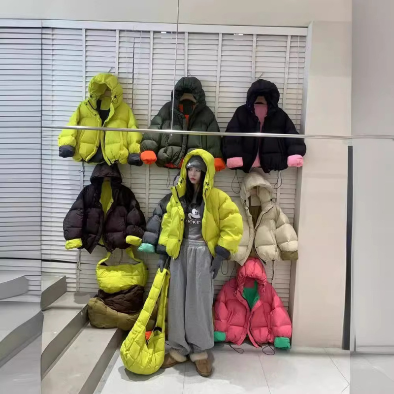 Korean Style Contrasting Color White Duck down Jacket Women's Short 2024 New Candy Color Bread Jacket Korean Style Contrasting Color White Duck down Jacket Women's Short 2024 New Candy Color Bread Jacket