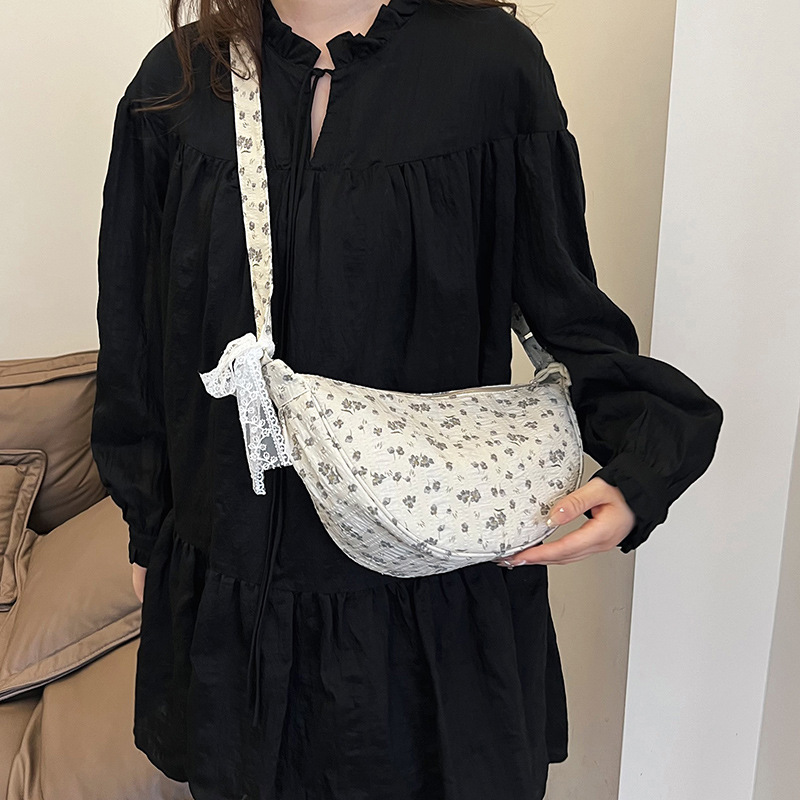 New 2024 Korean-style fashionable PU high-end floral print fresh canvas women's bag versatile large capacity shoulder bag