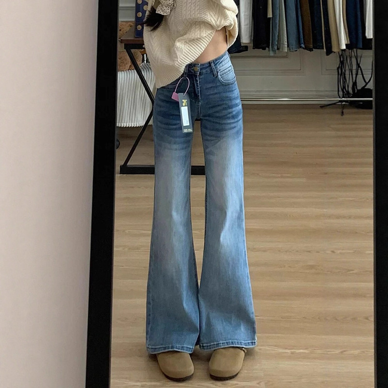 Light Blue Bootcut Jeans for Women 2025 Autum New Low-Waist Slimming Look Small People Without Leg-Hugging Loose Flared Pants