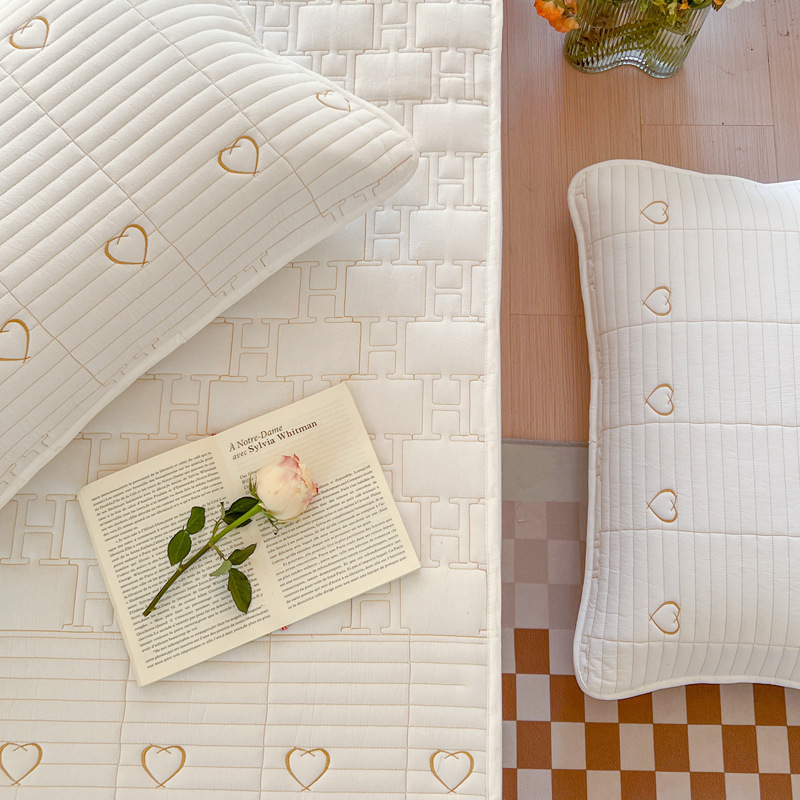 2024 nueva cubierta de cama a prueba de polvo, cubierta protectora de colchón acolchado con todo incluido, cama acolchada teñida con hilo de algodón universal de cuatro estaciones