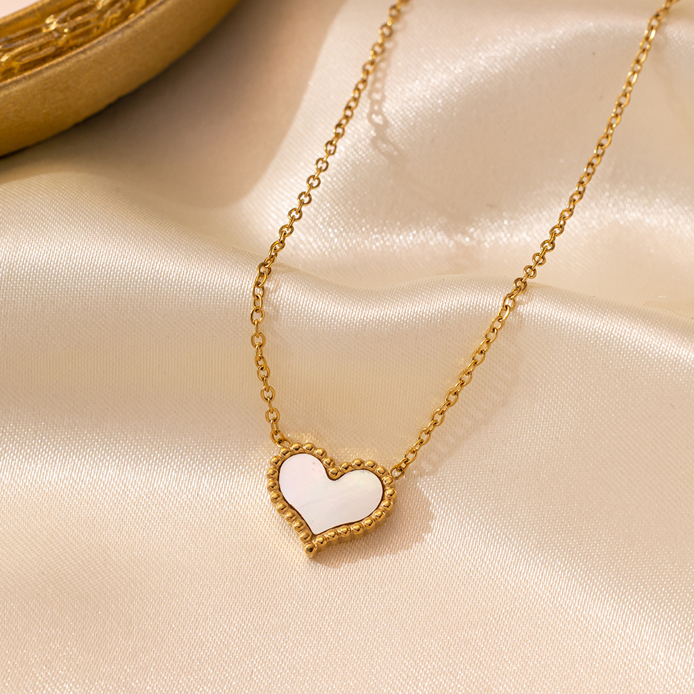 8g Weight PVD Coated Gold Plating Process 18K Real Gold Plated Plating Material 304 Stainless Steel Pendant Material Layered Necklaces, Pendant Necklace Classification 304 Stainless Steel Chain Material Paperclip Chain, cable chain, Twisted Rope Chain Chain Type 1 Piece Quantity Casual, Daily, Date Occasion 304 Stainless Steel Material Heart Shape Pattern Women's Gender Sweet, IG Style Style Plating Craft Heart Shape Titanium Steel Sweet IG Style Layered Necklaces Pendant Necklace 40