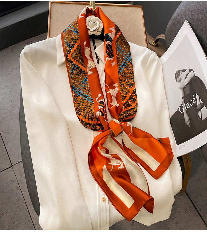 Printemps Et Automne Mince Rétro Couture Cheval Orange Simulation Soie Satin Longue Écharpe En Soie display picture 1