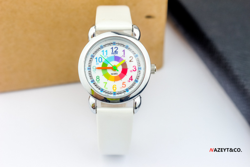 2021 nuevo reloj de cinturón para niños color palabra color anillo niños y niñas reloj de cuarzo