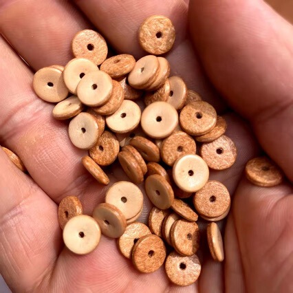 Double-sided polished top-grain cowhide separator pieces for handmade cultural bracelets, resistant to fraying, accessories, bead anti-wear pads, bead spacers