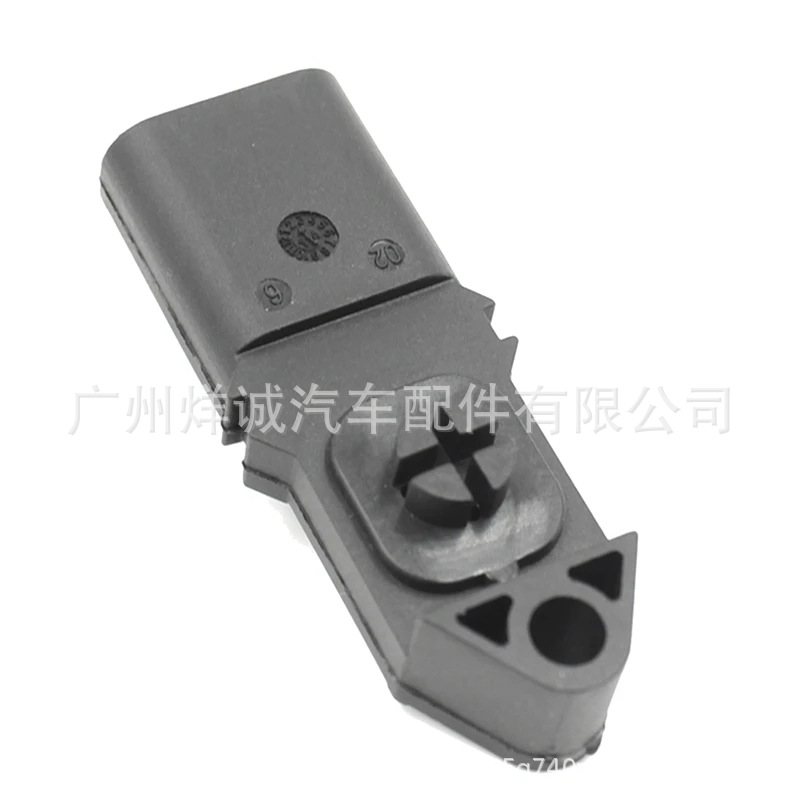 Suitable for Cummins Volga Tianjin air intake pressure sensor 4076493 2897331 3
