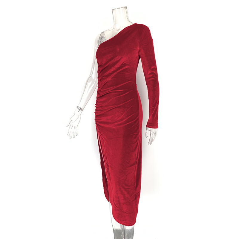 Damen Samtkleid Für Den Winter Sexy Schräges Schulter-design Slim_voghion.com