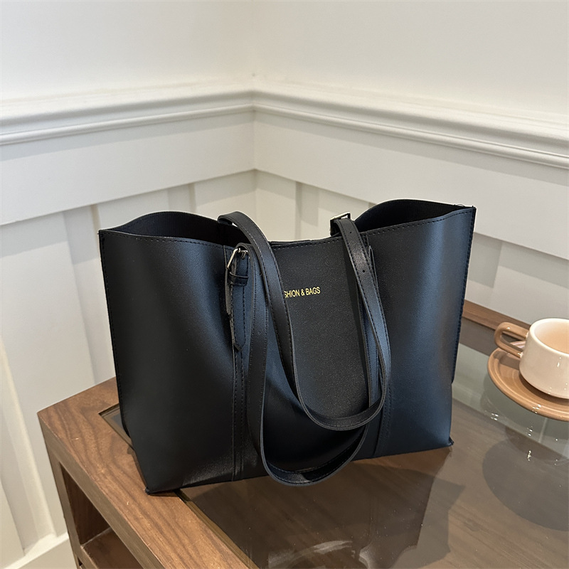 Bolso grande para mujer 2024 invierno nuevo estilo coreano de moda simple de gran capacidad Tott bolso casual estilo occidental bolso de hombro