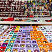 地摊手链手串夜市景区10元模式精品盒装饰品赶庙会展销会货源批发