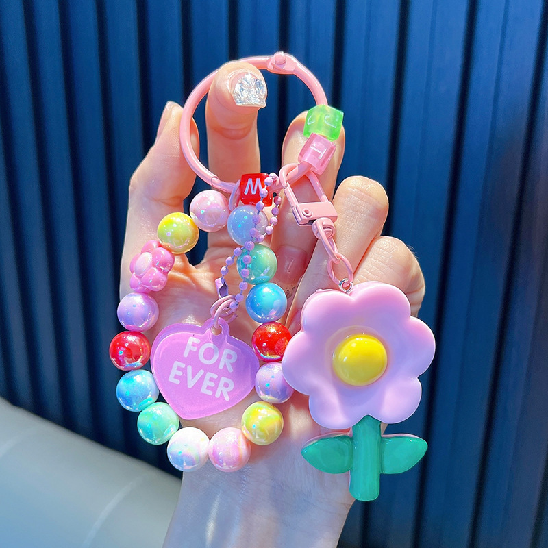 Cuentas de asiento osos colgantes de llaves de bolsos acrílicos exquisitos colgantes de llaves de automóvil colgantes pequeños regalos al por mayor