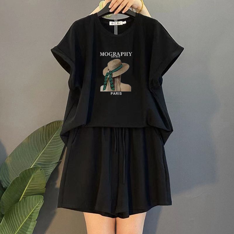 블랙 슈트 [영국 여성]