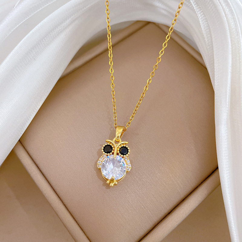 Owl Necklace In Titanium Steel With Diamond Crystal Detail_voghion.com