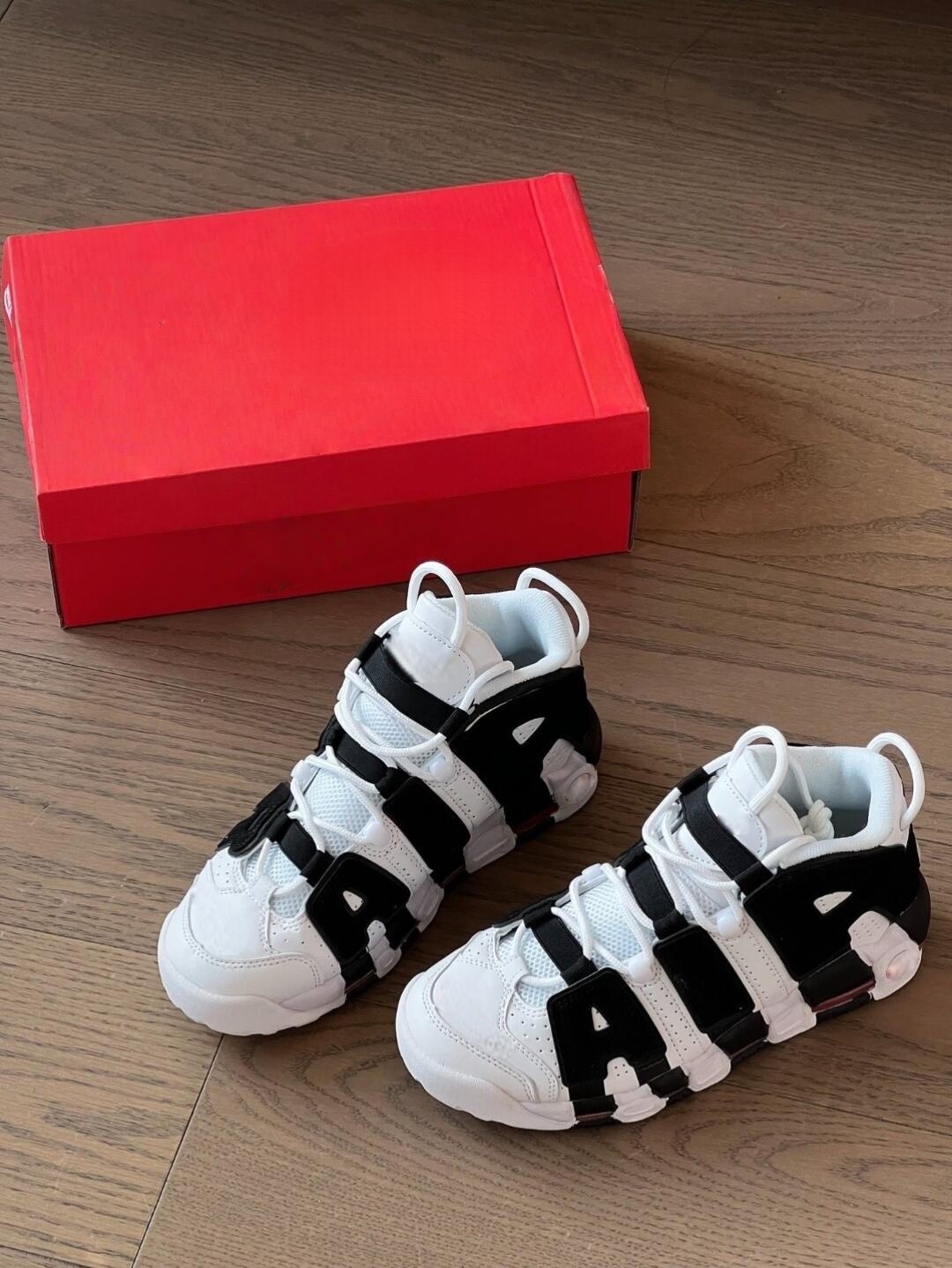 Zapatos Putian Big Pippen Air panda platino corriendo colchón de aire con suela gruesa zapatos de baloncesto de ocio para hombres y mujeres versión superior