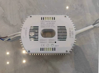 和芯2线双色led驱动电源开关变色并联24v吊灯客厅灯维修镇流器