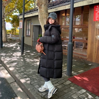 Winter Thickened Long Hooded Down Coat Women's Wholesale
