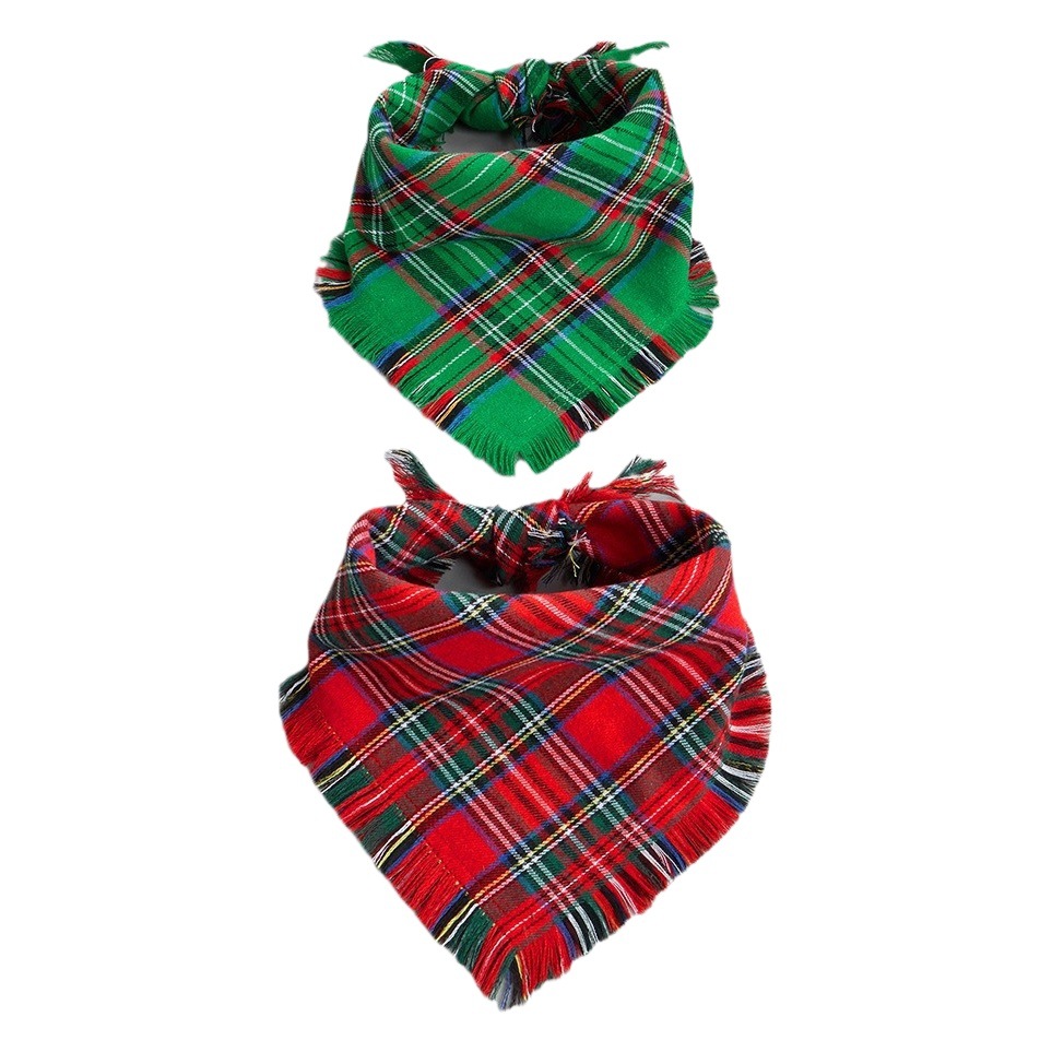 Tanpopo nuevo transfronterizo Plaid borla triángulo toalla para mascotas Toalla de triángulo de Navidad Toalla de saliva para mascotas bufanda