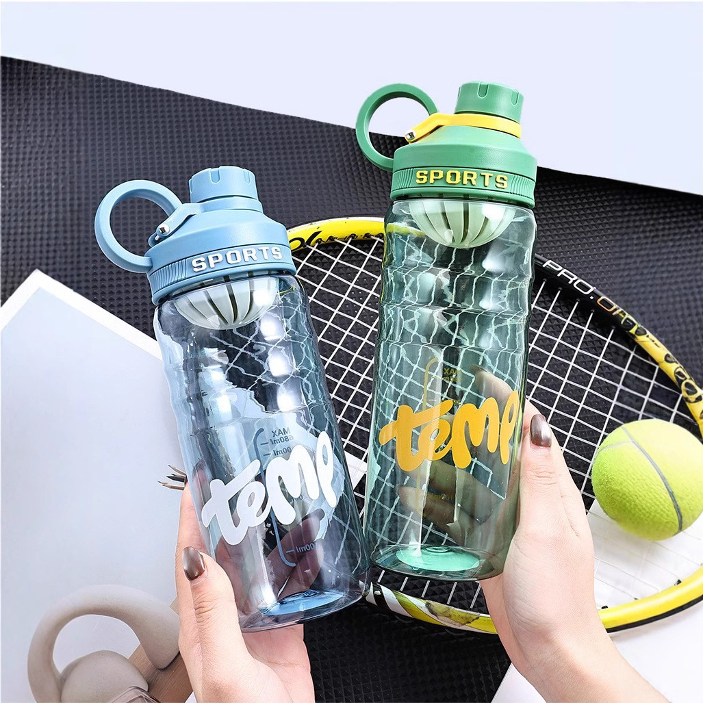 Xinbei nuevo deportivo taza de agua para niños y niñas simple taza de acondicionamiento físico de 780ml con taza de plástico para estudiantes