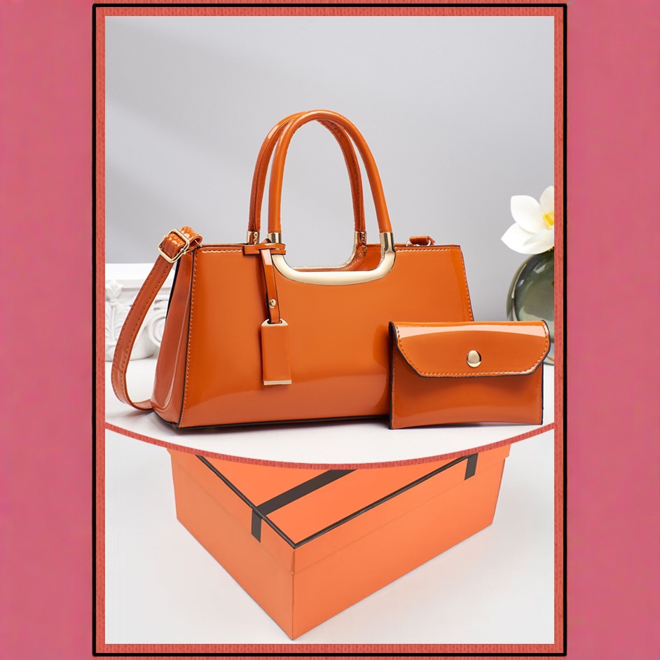 2025 New Simple Fashion Patent Leather Glossy Women's Bag Bridal Wedding Crossbody Handbag Evening Clutch - Thumbnail 4