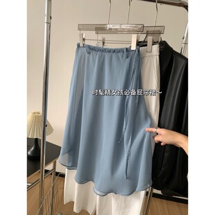 �r�־�����һ�l�������{ɫ���L�����B��ƨ������ȹŮ2026�ļ�