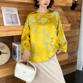 交织桑蚕丝面料黄色大气奢华国风宽松亲肤圆领秋季长袖唐装上衣