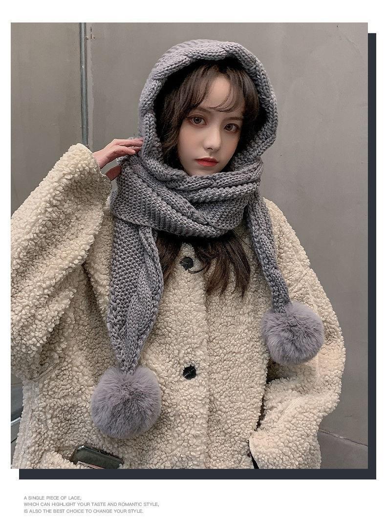 Sciarpa con cappuccio in maglia e protezione orecchie donna_voghion.com