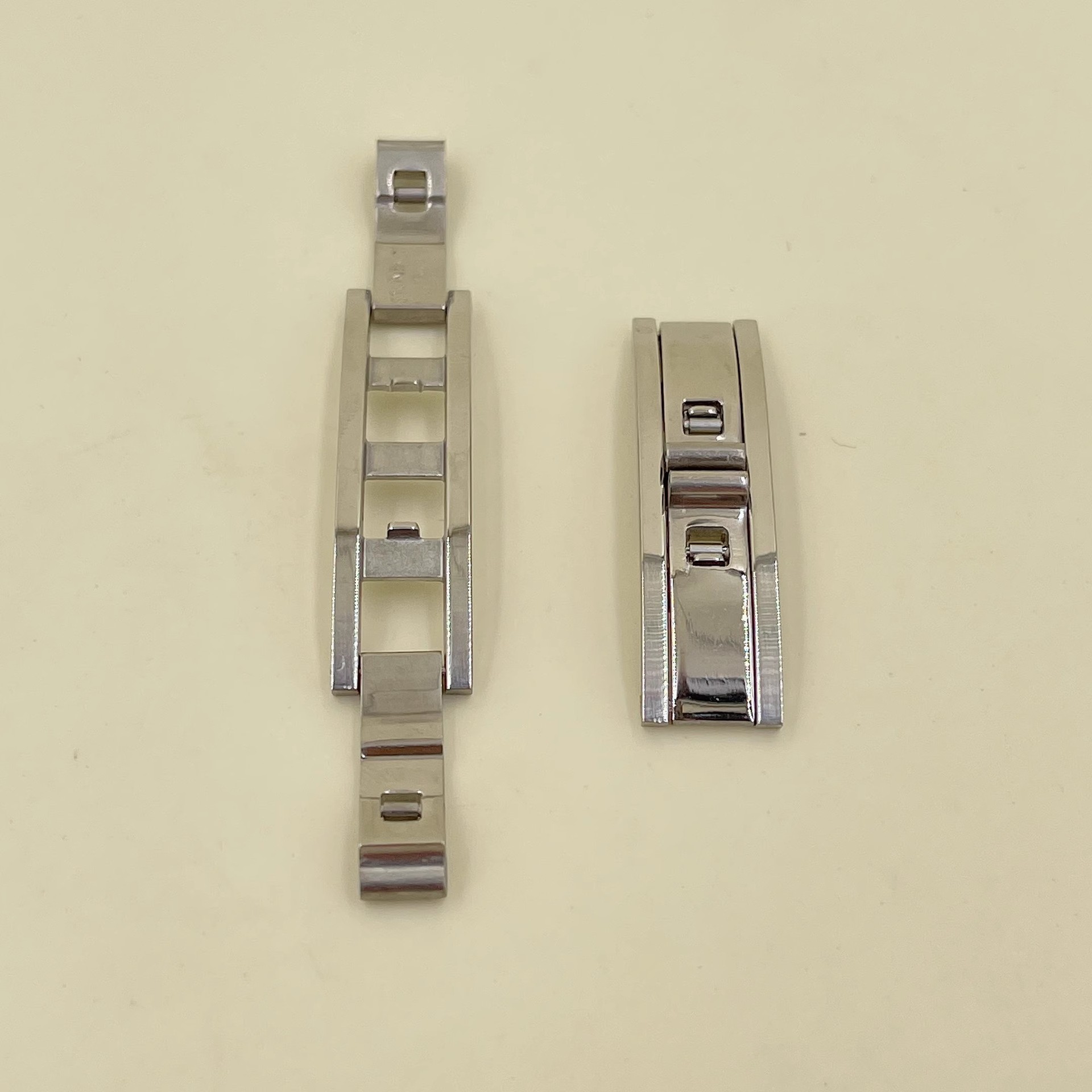 对折扣拆叠扣不锈钢双开蝴蝶扣陶瓷表扣钨钢表带连接扣手表零配件