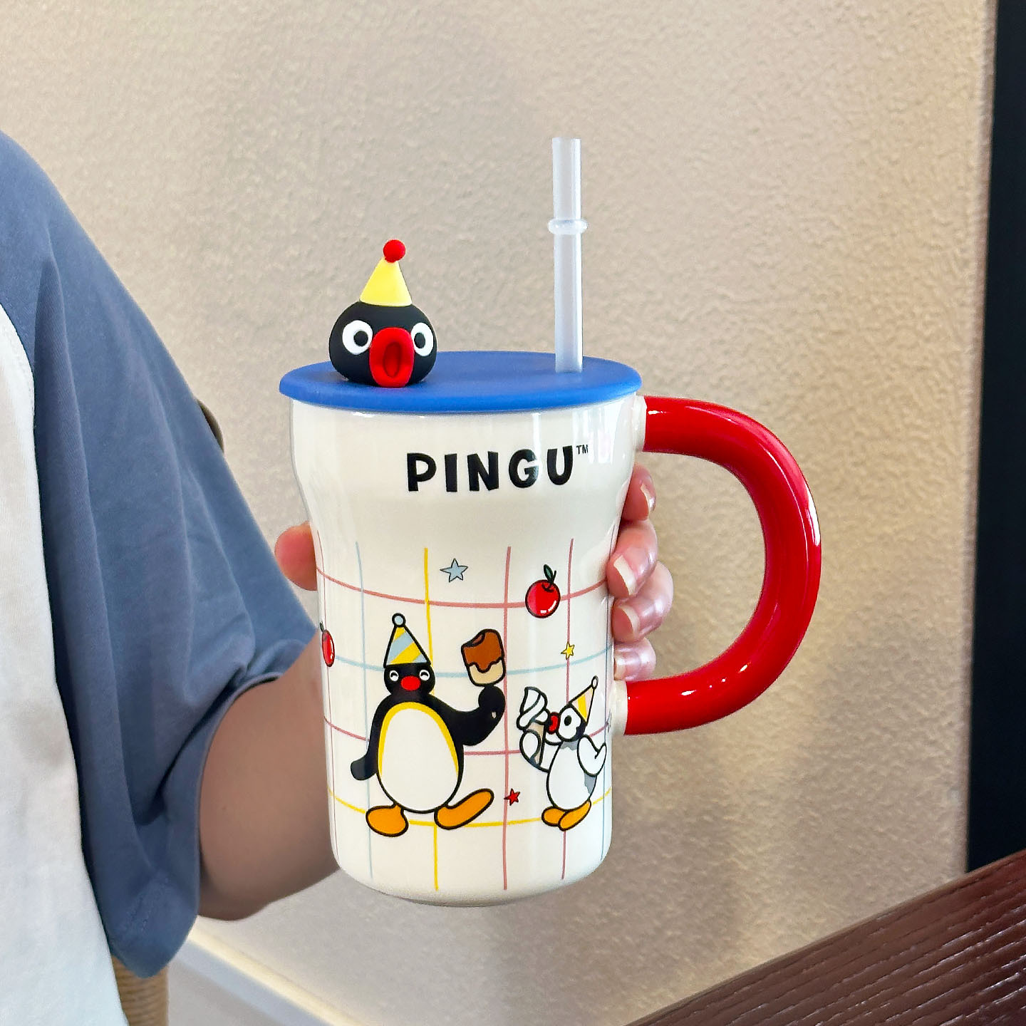 Tao Dian Pingu familia de pingüinos de dibujos animados lindos tazas de paja para parejas en el hogar tazas de agua de gran capacidad
