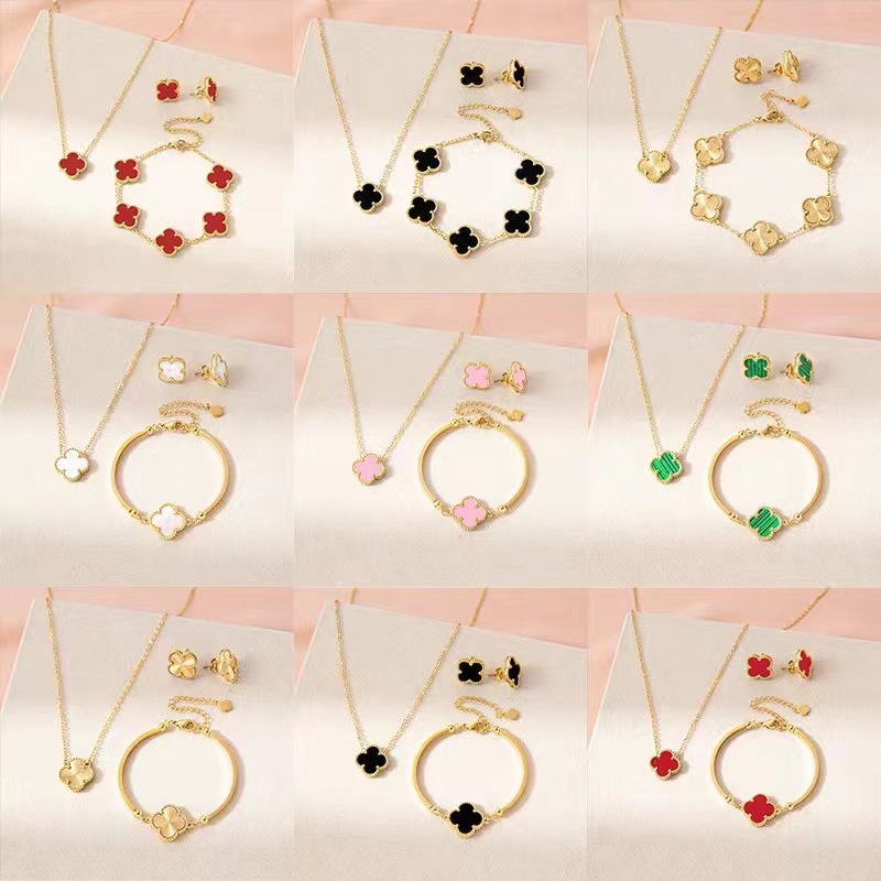 Necklace Image 6