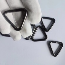 �����ν����F���� ���ǿ� ���b������������l�������B�ӿ�