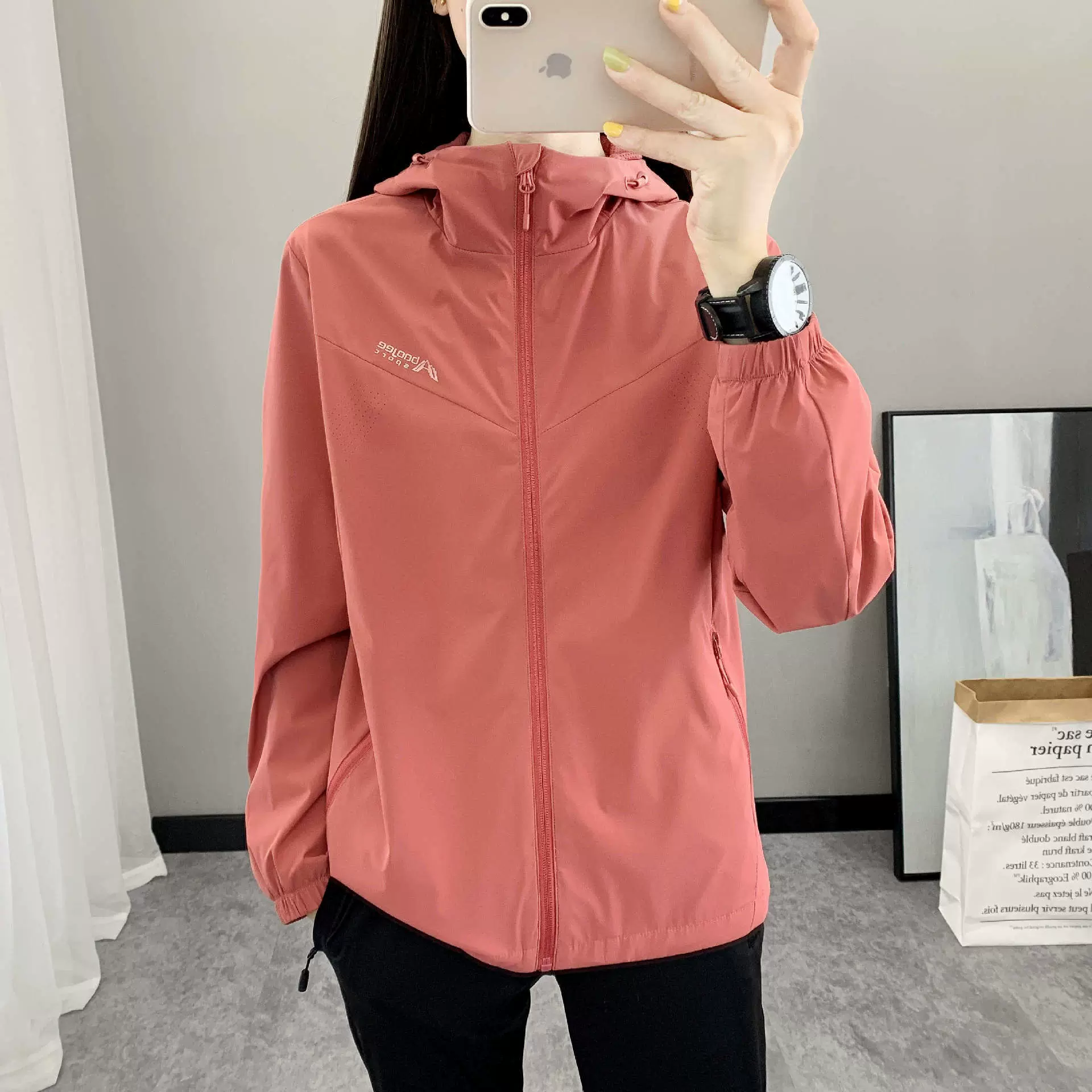 春秋户外冲锋衣女连帽新款运动跑步登山徒步休闲防风防水风衣外套