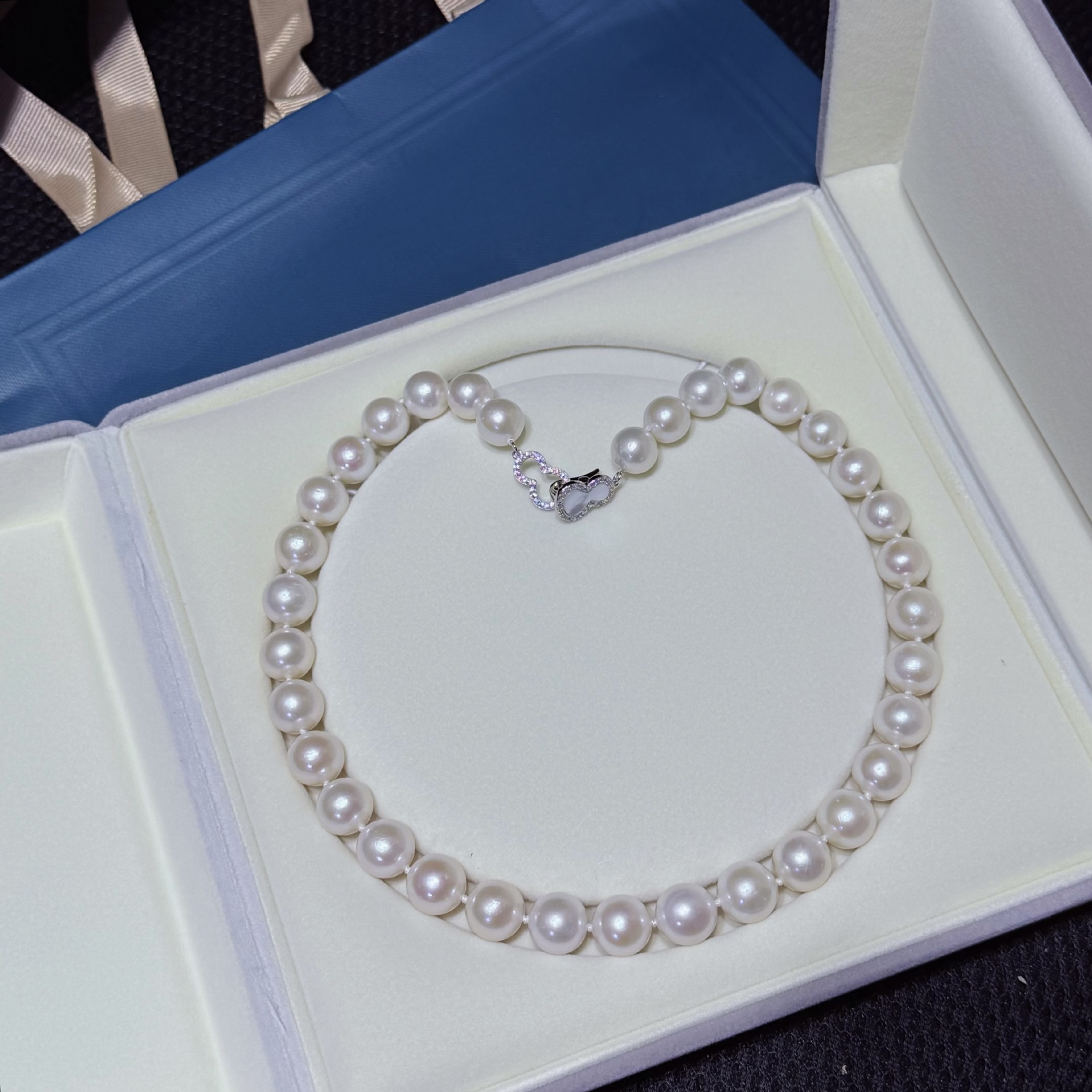 ��������Դͷ�»��İ�ƽ����λ��Ȼ��ˮ���������߼���������