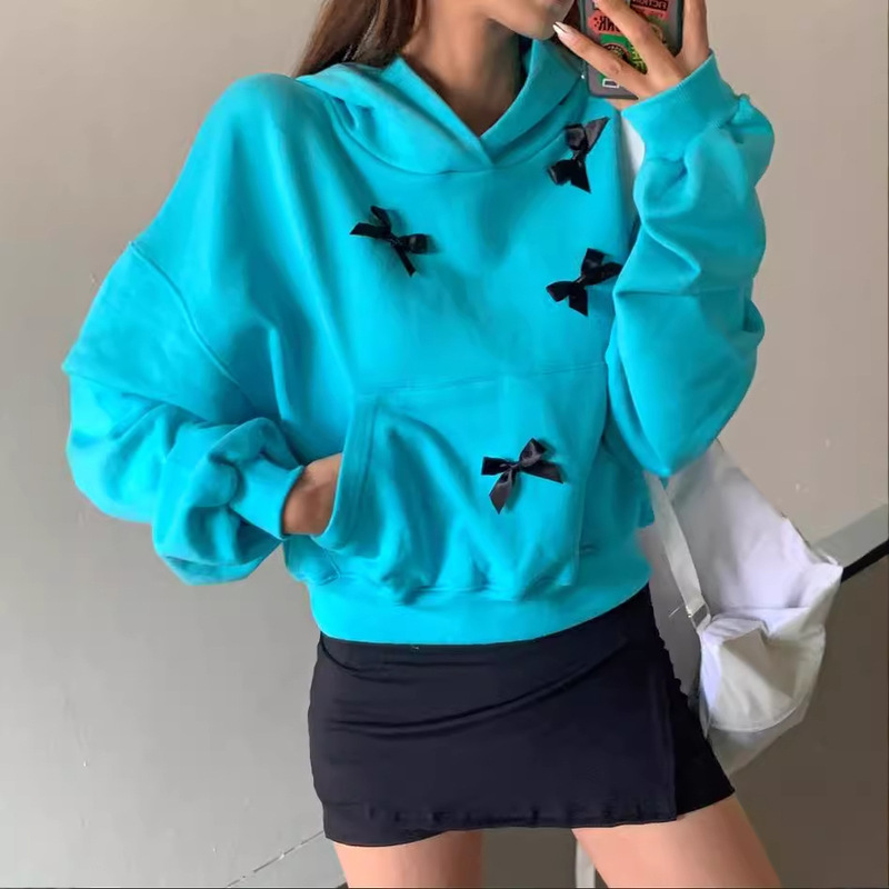 Autumn South Korea Girl's Three-color Hand-sewn Bow Hooded Sweater Loop Short Pullover Cute Japanese-style